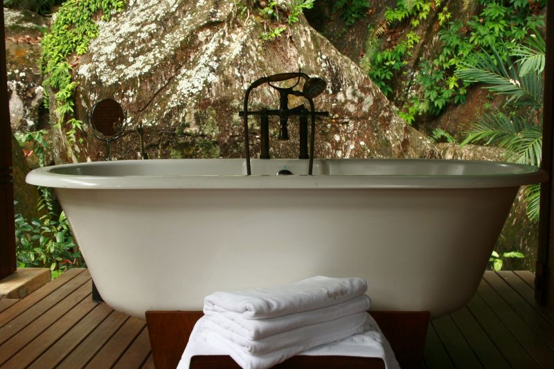 Top Bathtub Installation Companies in Calabasas, CA